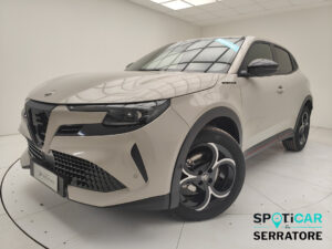 ALFA ROMEO Junior Ibrida